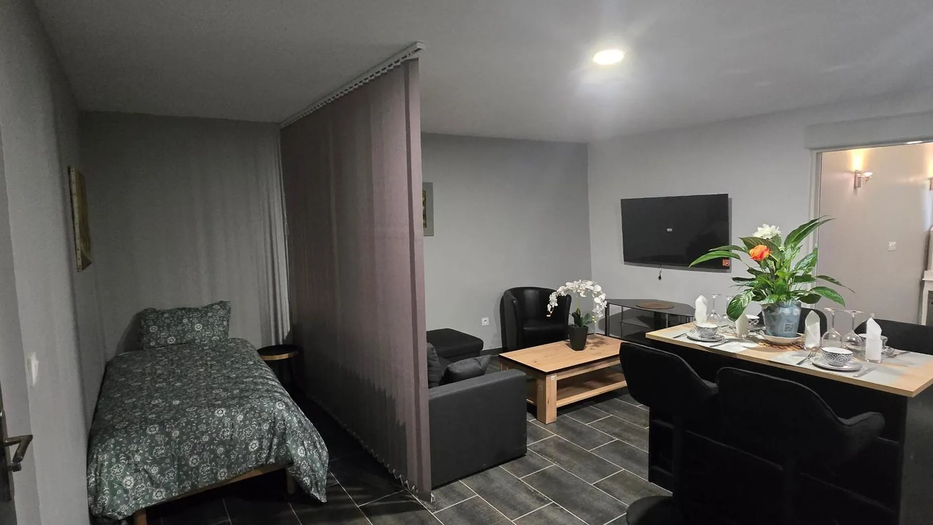 L Instant Douillet 2 Apartment Sisteron