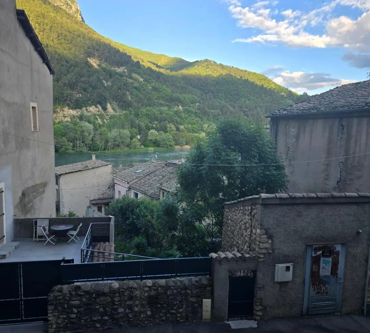 L Instant Douillet 2 Apartment Sisteron
