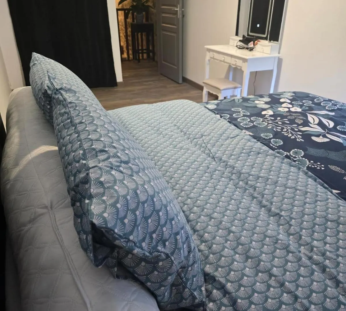L Instant Douillet 2 Apartment Sisteron